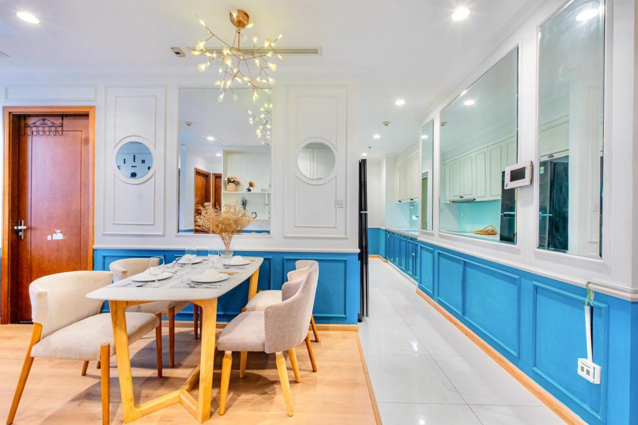 הו צ'י מין סיטי Moxy Hcmc Aparts - Vinhomes Central Park, Ice Rink מראה חיצוני תמונה