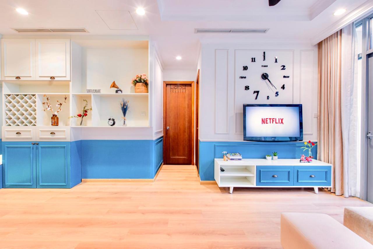 הו צ'י מין סיטי Moxy Hcmc Aparts - Vinhomes Central Park, Ice Rink מראה חיצוני תמונה