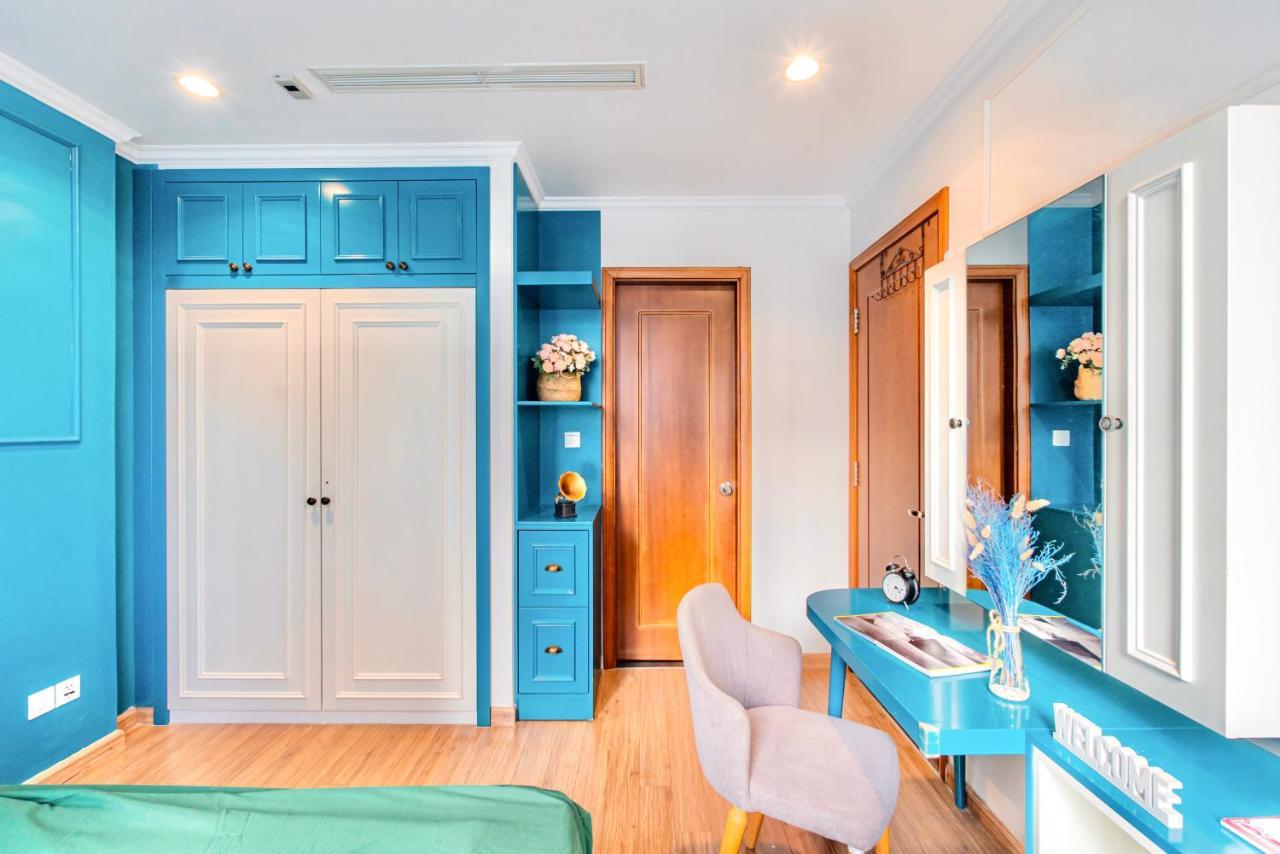 הו צ'י מין סיטי Moxy Hcmc Aparts - Vinhomes Central Park, Ice Rink מראה חיצוני תמונה