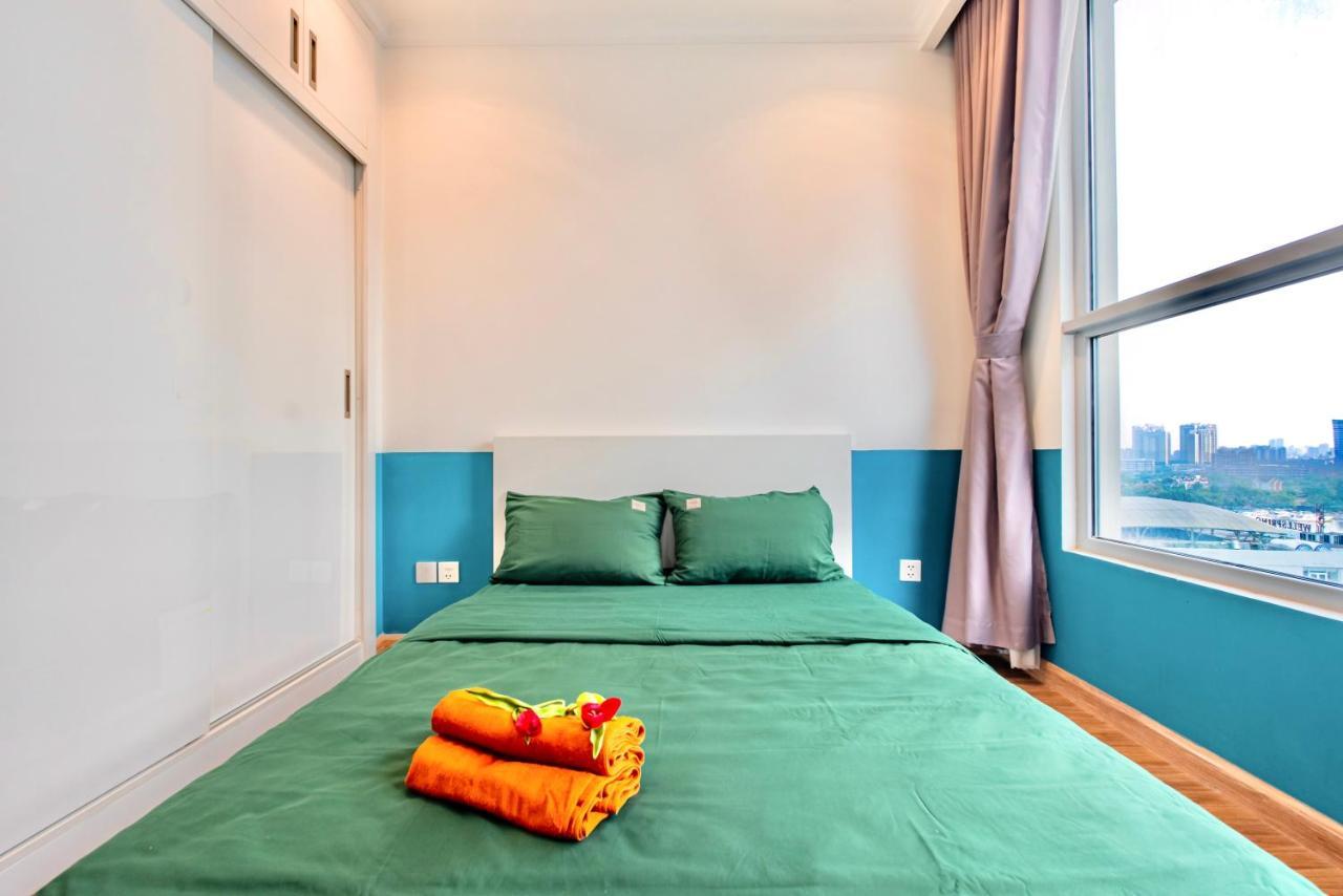 הו צ'י מין סיטי Moxy Hcmc Aparts - Vinhomes Central Park, Ice Rink מראה חיצוני תמונה