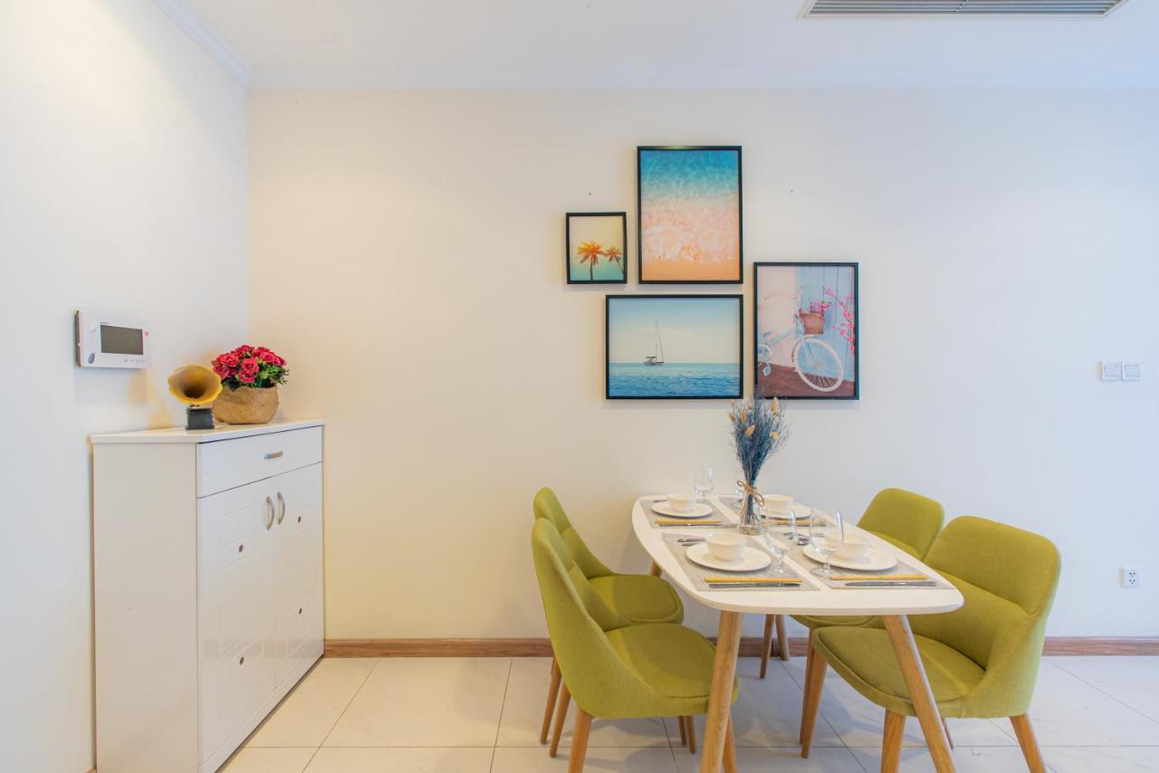 הו צ'י מין סיטי Moxy Hcmc Aparts - Vinhomes Central Park, Ice Rink מראה חיצוני תמונה