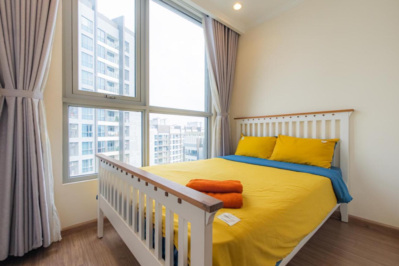 הו צ'י מין סיטי Moxy Hcmc Aparts - Vinhomes Central Park, Ice Rink מראה חיצוני תמונה