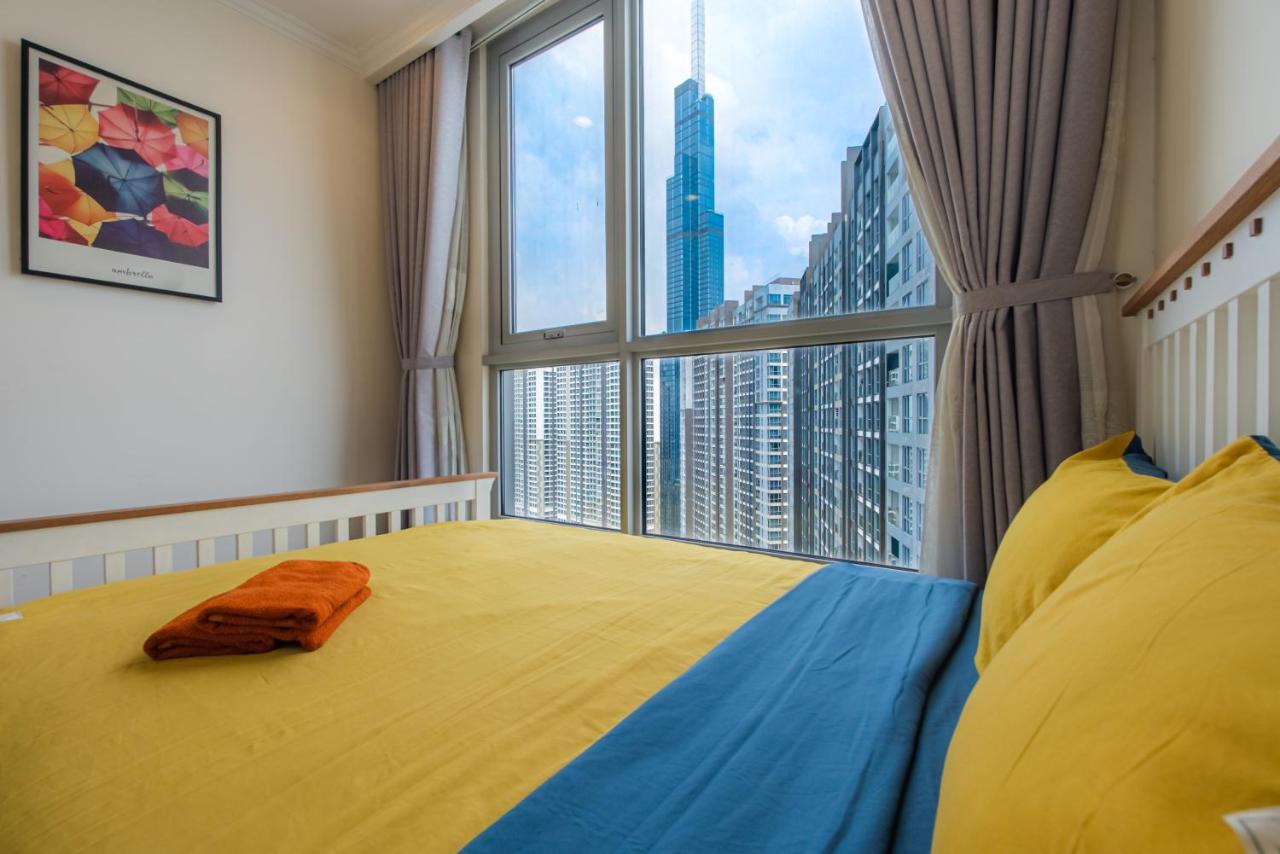 הו צ'י מין סיטי Moxy Hcmc Aparts - Vinhomes Central Park, Ice Rink מראה חיצוני תמונה