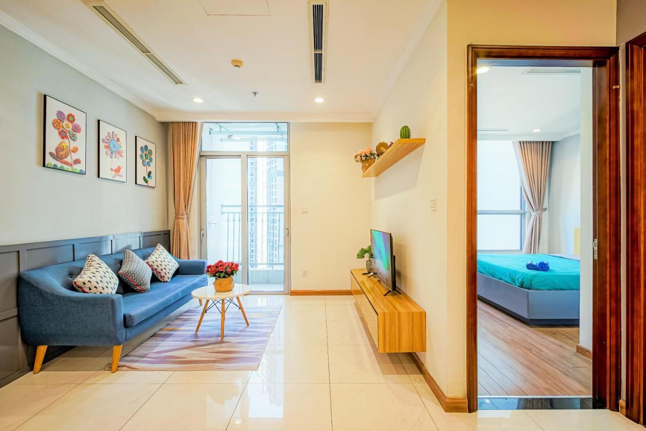 הו צ'י מין סיטי Moxy Hcmc Aparts - Vinhomes Central Park, Ice Rink מראה חיצוני תמונה