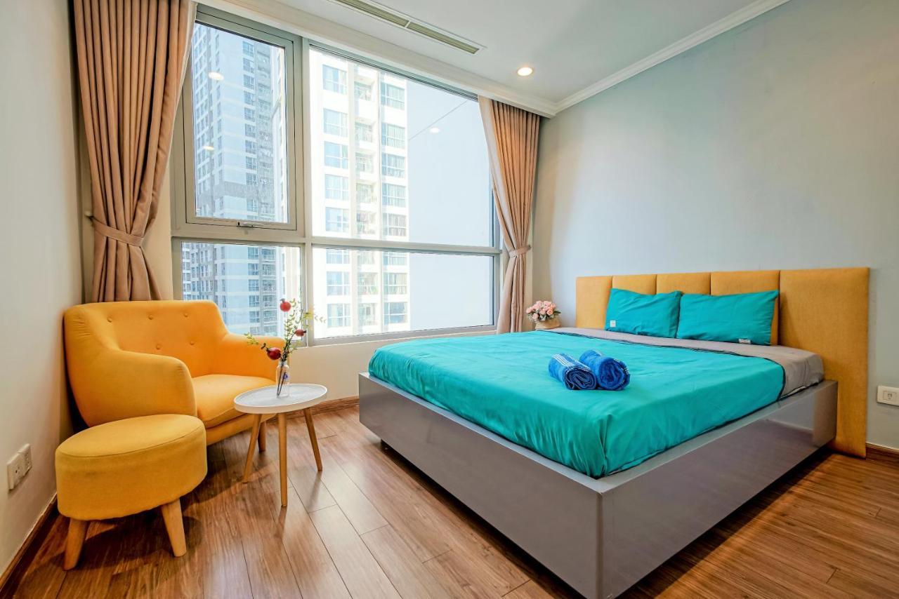 הו צ'י מין סיטי Moxy Hcmc Aparts - Vinhomes Central Park, Ice Rink מראה חיצוני תמונה