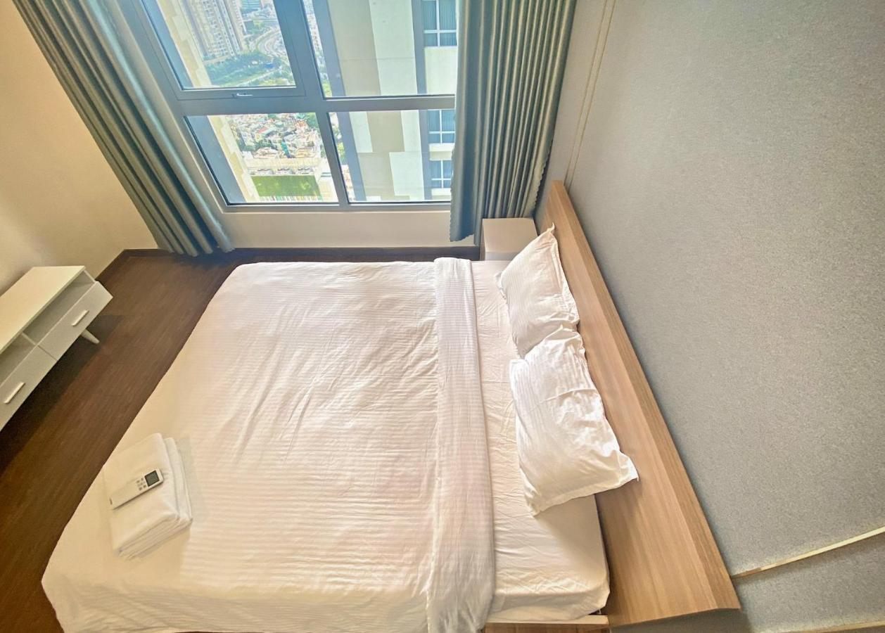 הו צ'י מין סיטי Moxy Hcmc Aparts - Vinhomes Central Park, Ice Rink מראה חיצוני תמונה